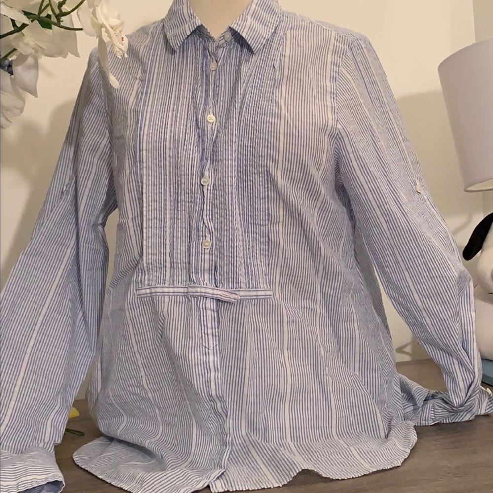Crew shirt size 10